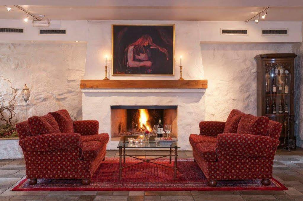 Engo Gard Hotel & Restaurant Tjøme エクステリア 写真