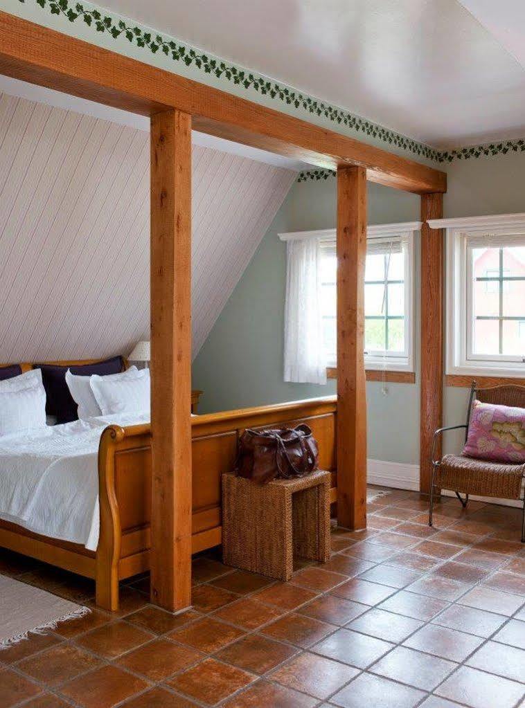 Engo Gard Hotel & Restaurant Tjøme エクステリア 写真