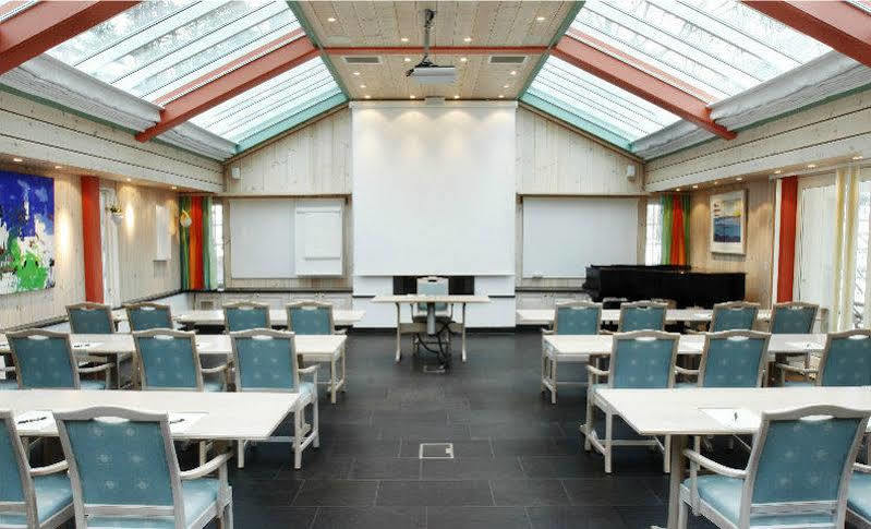 Engo Gard Hotel & Restaurant Tjøme エクステリア 写真